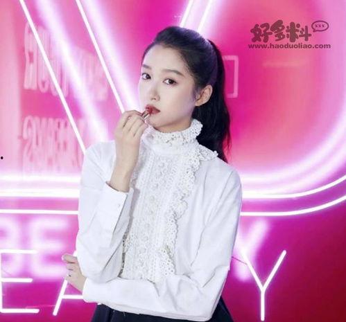 关晓彤背景京城格格,关晓彤的豪门背景与璀璨星途